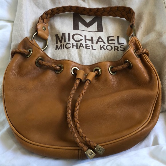 Michael Kors leather bag - Picture 1 of 2